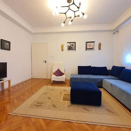 Noemi Apartment Tirana Buitenkant foto